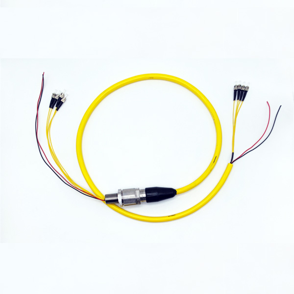 UC 1062 6ピン水中光ファイバーコネクタ